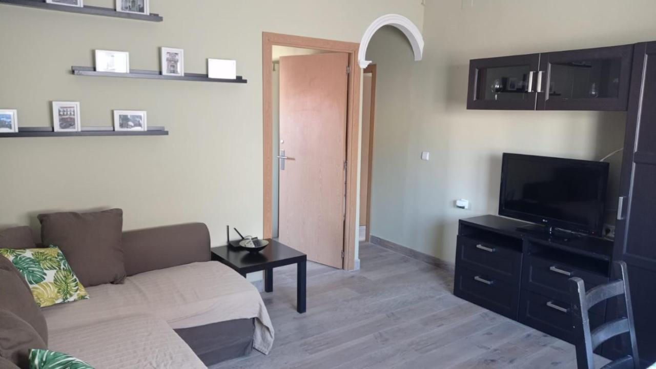 Apartamento, Dos Dormitorios, Tipo Atico Cerca Del Centro Jerez de la Frontera Exteriör bild